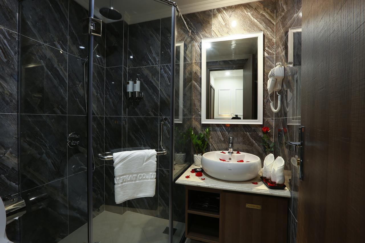 Dai Phat Hotel Hanoï Extérieur photo
