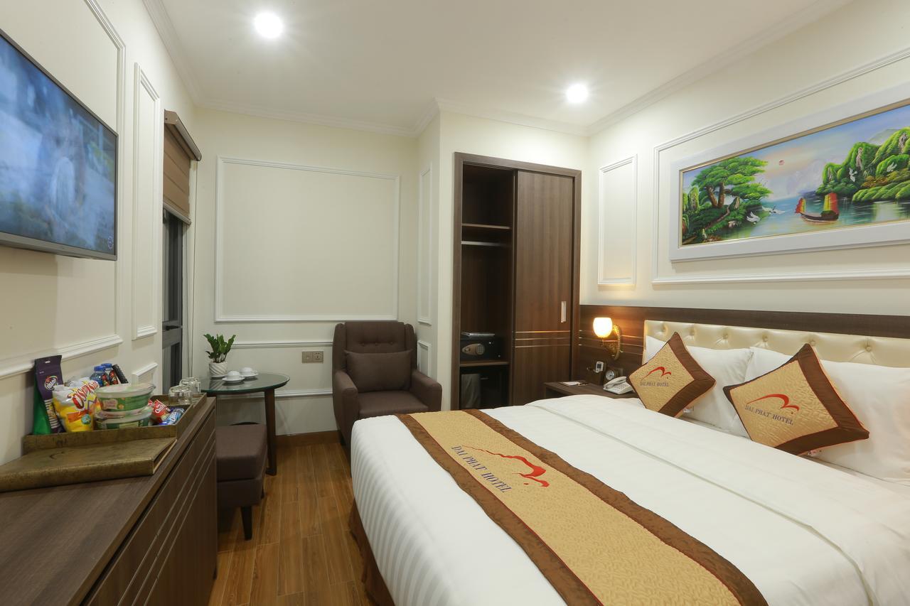 Dai Phat Hotel Hanoï Extérieur photo